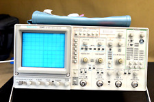 Tektronix 2246 100 Mhz Oscilloscope 4 Channel  Of-1