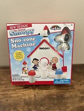 The Original Snoopy Snow Cone Sno-cone Machine Maker Peanuts Classic