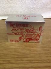 164 Ih International 660 Tractor 1999 Toy Farmer Collector Edition