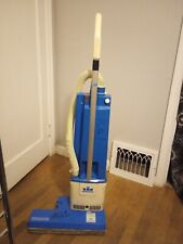 Windsor Versamatic Vse 2-3 Commercial Upright Vacuum Cleaner