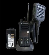 Motorola Apx900 700800 Radio W Speaker Mic 2 Batteriescharger