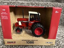 Ertl 132 International Harvester 1086 Wide Front Tractor With Rear Duals New