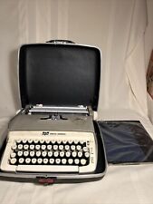 Vintage 70s Smith Corona Galaxie 12 Beige Manual Typewriter W Case Key