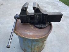 Vintage Columbian No. 505-m Bench Vise 5jaws Weighs 52-lb 6-oz Made In Usa Huge