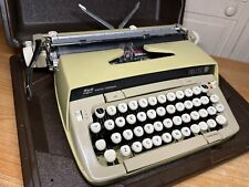 1975 Working Smith-corona Galaxie 12 Vintage Portable Typewriter W New Ink Cas