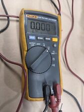 Fluke 114 True Rms Multimeter Ac Dc Volt Meter