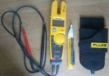Fluke T5 1000 Voltage Continuity Current Electrical Tester Withholster Amp Volt Pen