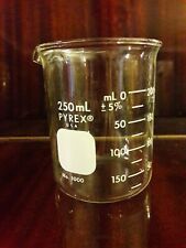 Pyrex 1000 Griffin Low Form Glass Beaker 250ml
