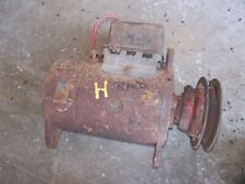 Farmall H M Ih Tractor Non Working Universal 6v Generator With Belt Drive Pulley