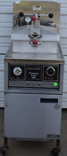 Henny Penny 600 Propane Gas Pressure Fryer With Oil Filtration