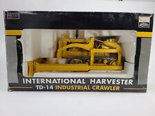 International Ih Td-14 Crawler Dozer - Speccast 116 Scale Diecast Model Zjd183