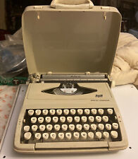 Vintage Smith-corona Corsair Scm Typewriter Hard Case Beige Working