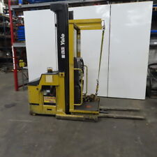2000 Yale 0s030 3000 Lbs Capacity Order Picker Stand Up Electric Forklift 24v