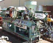 75ton-6oz Screw Extruder Loaded Injection Molding Press
