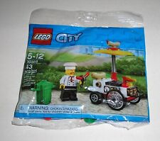 2018 Lego City Set 30356 - Hot Dog Stand Cart Vendor Newsealed Polybag