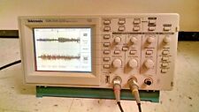 Tektronix Tds 210 60mhz Digital Oscilloscope Tds210 With Probe