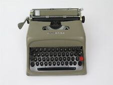 Vintage Olivetti Studio 44 Manual Typewriter Needs Minor Repair
