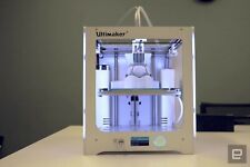 Ultimaker 3 3d Printer Great Condition As Is Comes With Ventilation Case