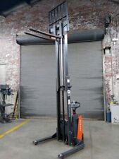 Toyota 2500lbs Capacity Electric Walkie Straddle Stacker 24volt Max Height 128
