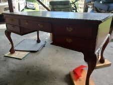 Solid Wood Mahogany Office Desk With 5 Drawers.