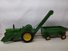 116 Eska Farm Toy John Deere 3010 Tractor Wcorn Picker Long Nose Wagon Set
