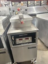 Henny Penny Pressure Natural Gas Fryer With Filtration System Computron 1000