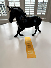 Lsq Winner Priefert Hitchs Kong 1477 Breyer Horse - Retired