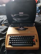 Sears Electric 1 Vintage Portable Typewriter Yellow Gold 161.53202 With Case