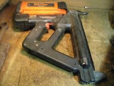 Itw Ramset Red Head Trackfast Drywall Track Nail Gun Tf1100 Bare Tool Battery