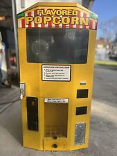 Vintage Popcorn Vending Machine. Works 120v