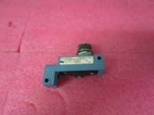 Micro Switch L74 15a 125 250 Or 480 Vac Roller Limit Switch L324 - New Opened