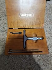 Vintage Starrett No. 445 Micrometer Depth Gauge In Original Wooden Box