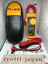 Handheld Fluke 302 Digital Clamp Meter Tester Ac Dc Volt Amp Multimeter New