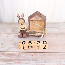 Rustic Perpetual Calendar Rabbit Statue Design Wooden House Shape Perpetual Desk