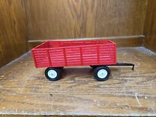 Ertl Red Plastic Farm Hay Wagon Made In Dyersville Iowa Usa Collectible Toy